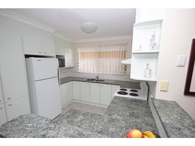 1/12 Flinders Drive, Laurieton NSW 2443