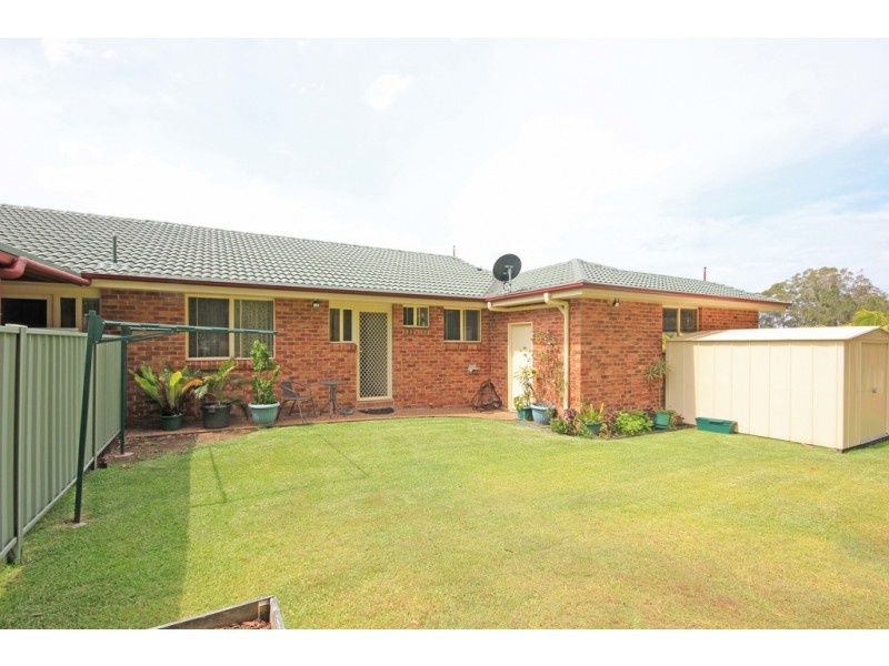 1/12 Flinders Drive, Laurieton NSW 2443