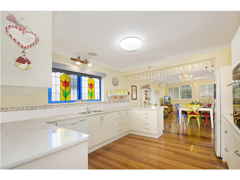 18 Bayside Avenue, North Haven NSW 2443