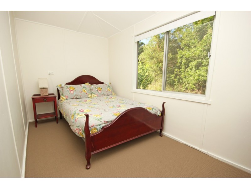 27 Station Street, Johns River NSW 2443