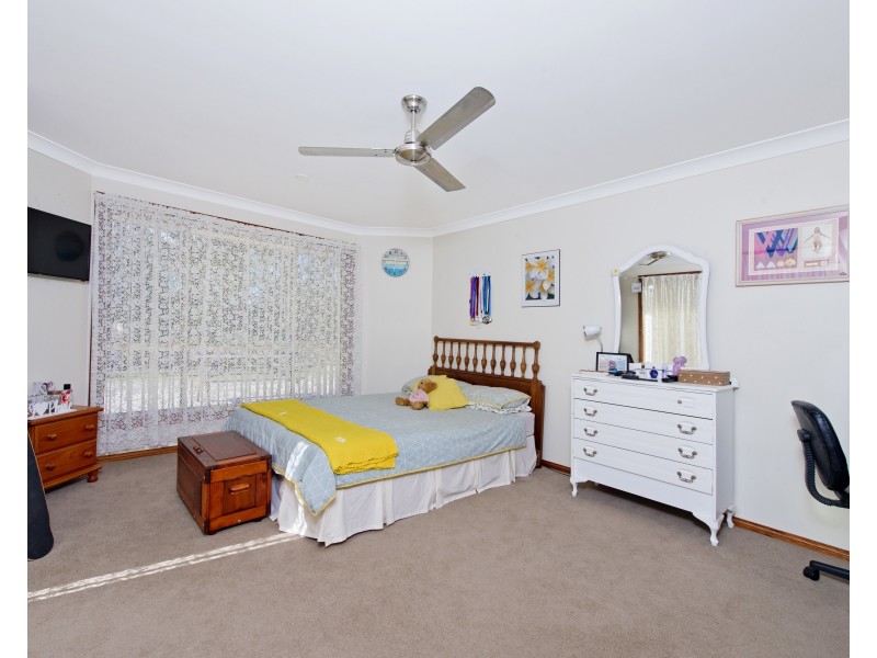 9 Benaroon Drive, Kendall NSW 2439