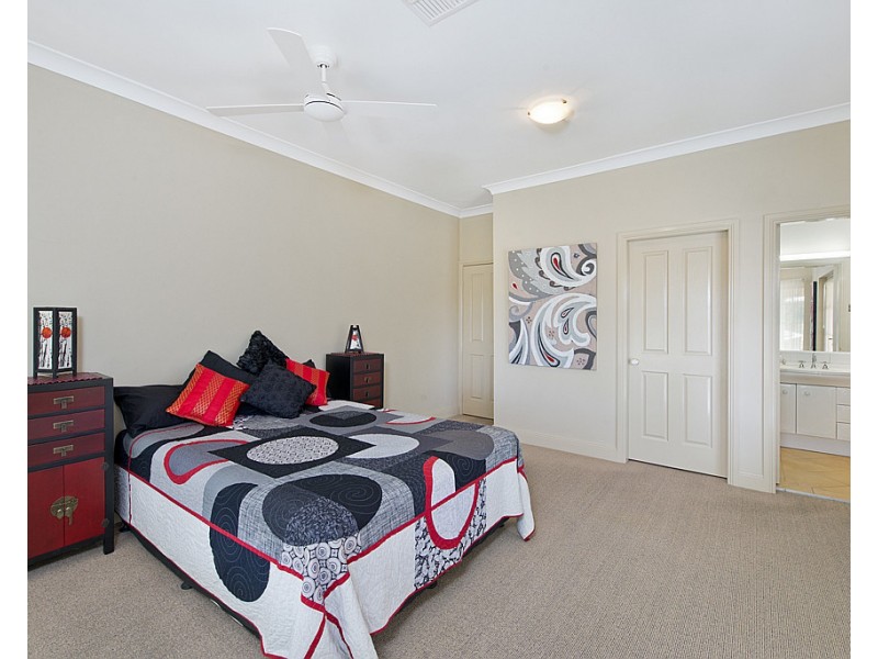 4 Diamentina Way, Lakewood NSW 2443
