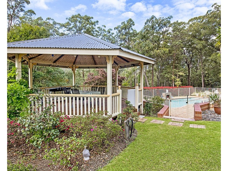 15 Glen Haven Drive, Kew NSW 2439