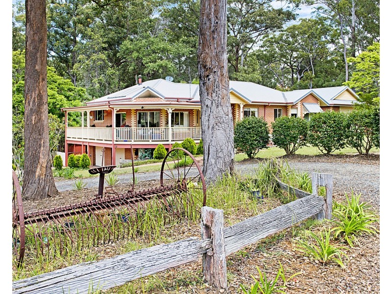 15 Glen Haven Drive, Kew NSW 2439