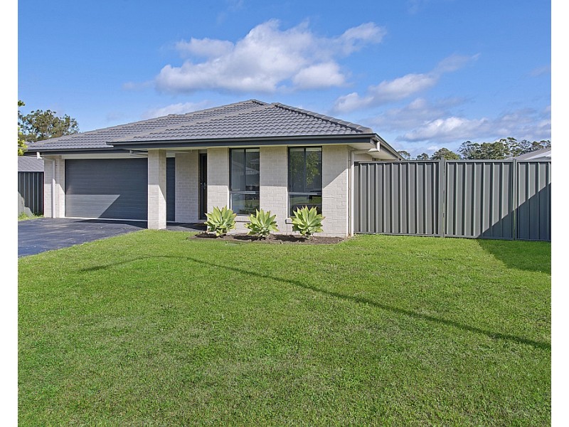 4 Quandong Place, Kew NSW 2439