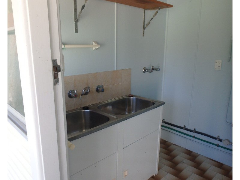 2 Hanley Street, Laurieton NSW 2443