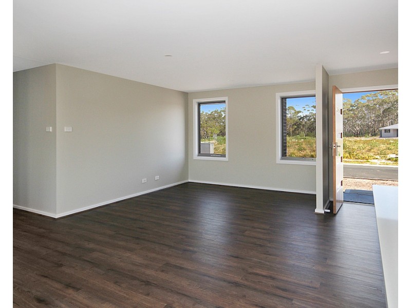 157 Scarborough Way, Dunbogan NSW 2443