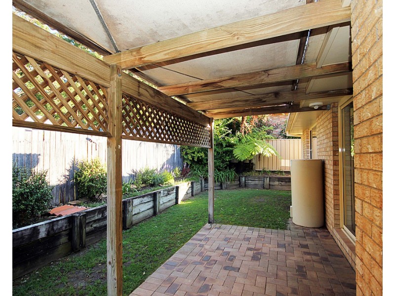 2/1 Kirmington Terrace, Laurieton NSW 2443