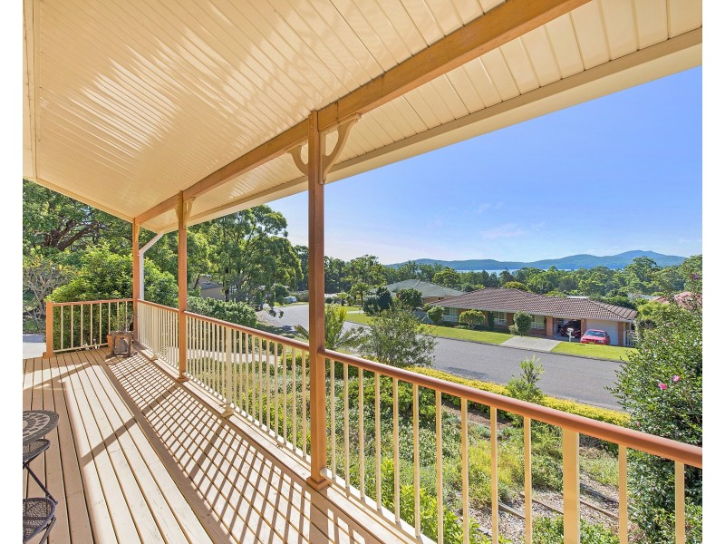 24 Waterview Crescent, West Haven NSW 2443