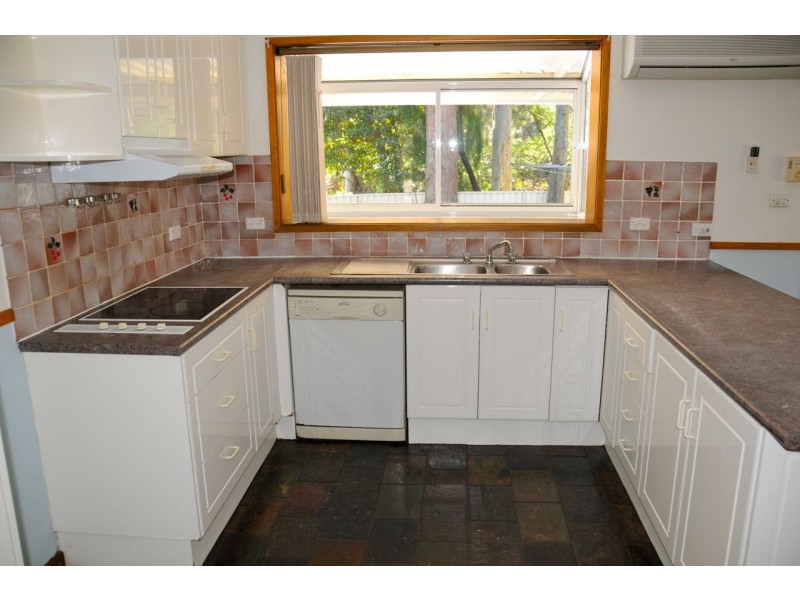303 The Park Drive, Sanctuary Point NSW 2540