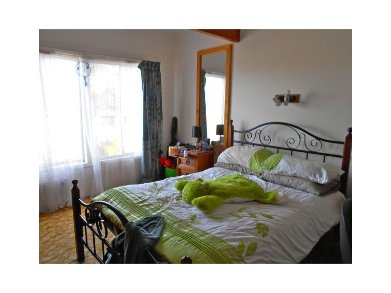 12 Wattle Avenue, Sanctuary Point NSW 2540