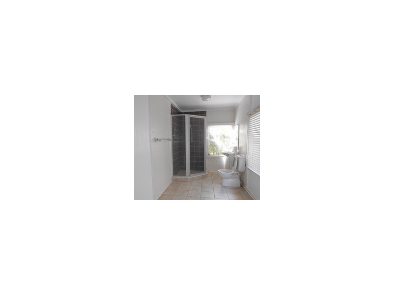2 Bruce Street, St Georges Basin NSW 2540