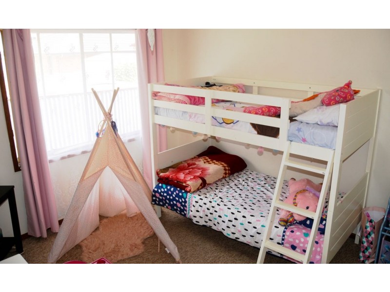 1 Albion Street, Sanctuary Point NSW 2540