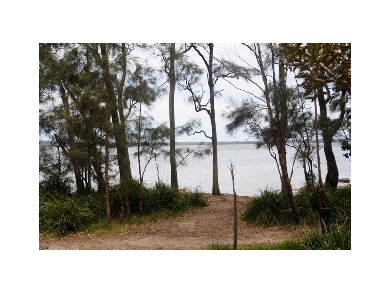 104 Greville Ave, Sanctuary Point NSW 2540