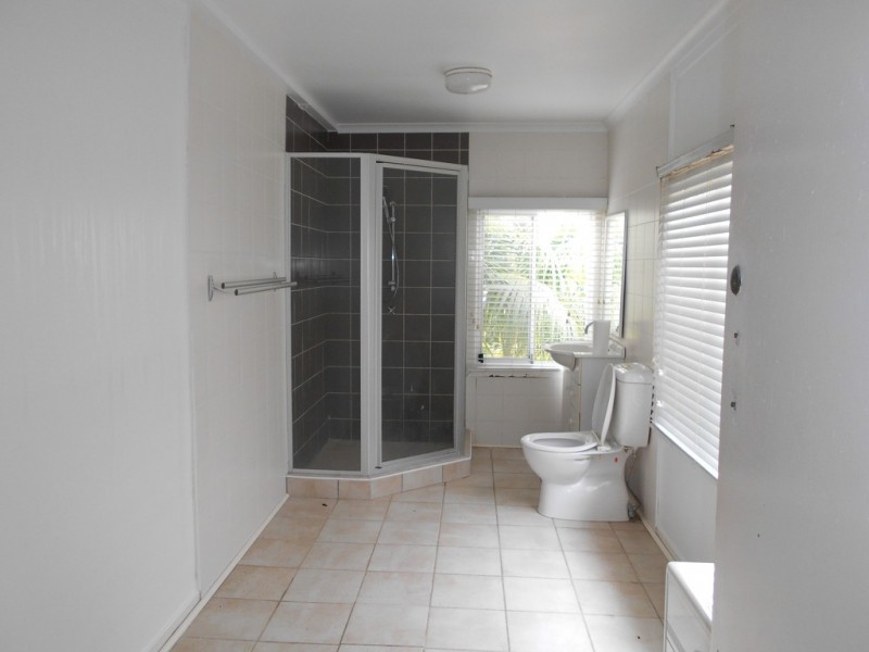 2 Bruce Street, St Georges Basin NSW 2540