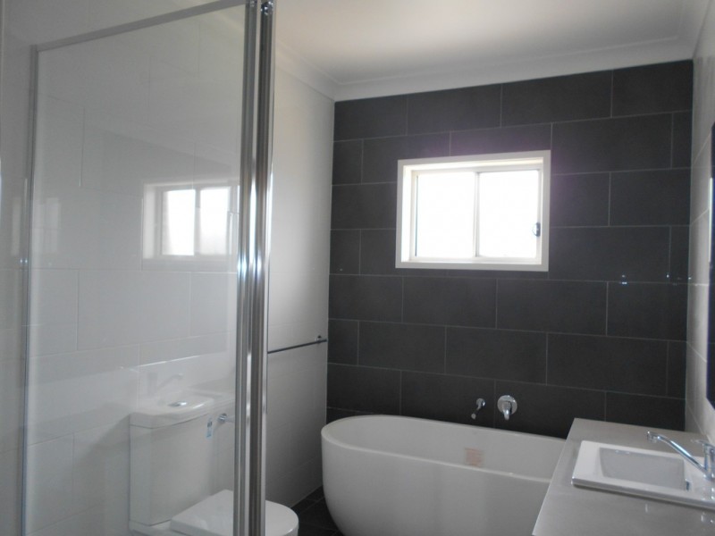 13 Nadine St, Sanctuary Point NSW 2540