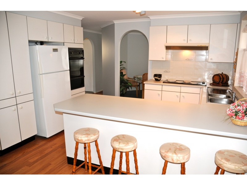 8 Chipmunk Avenue, Sanctuary Point NSW 2540
