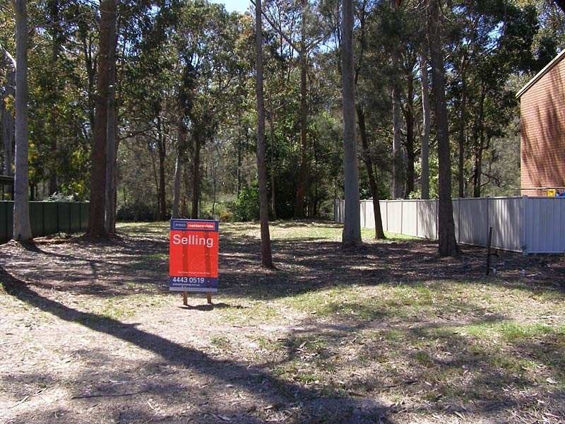 279 The Park Dr, Sanctuary Point NSW 2540