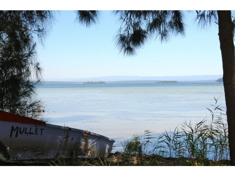 11 Macleans Point  Road, Sanctuary Point NSW 2540