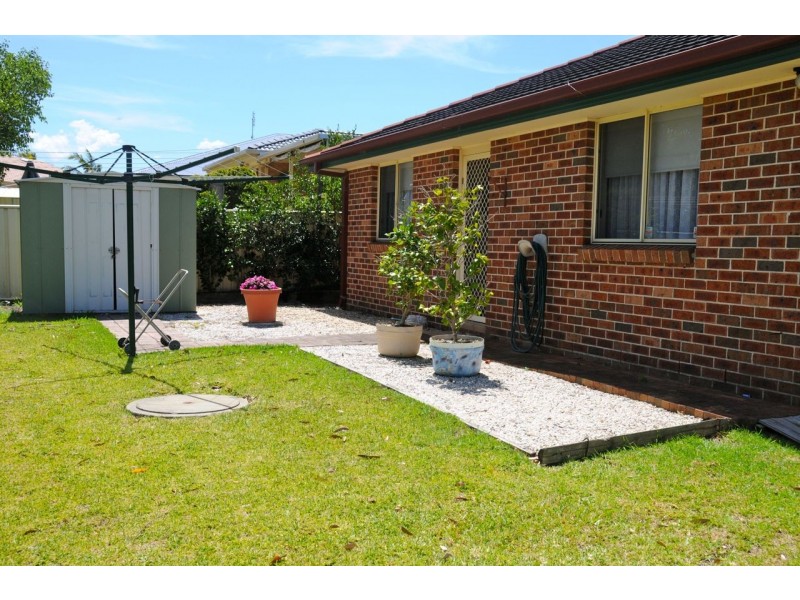 40 Cammaray Drive, St Georges Basin NSW 2540