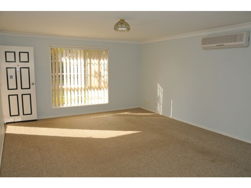 8 Gull Ave, Sanctuary Point NSW 2540