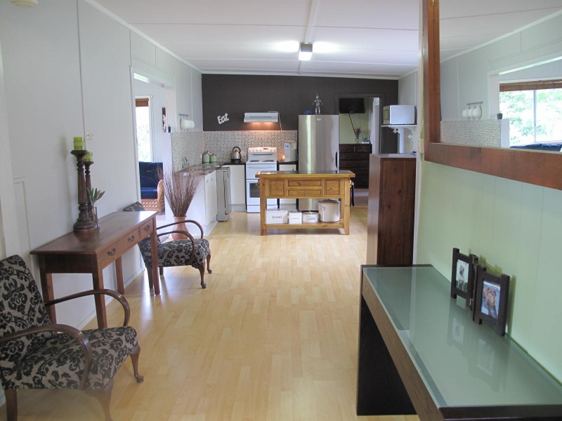 214 Sanctuary Point Road, Sanctuary Point NSW 2540