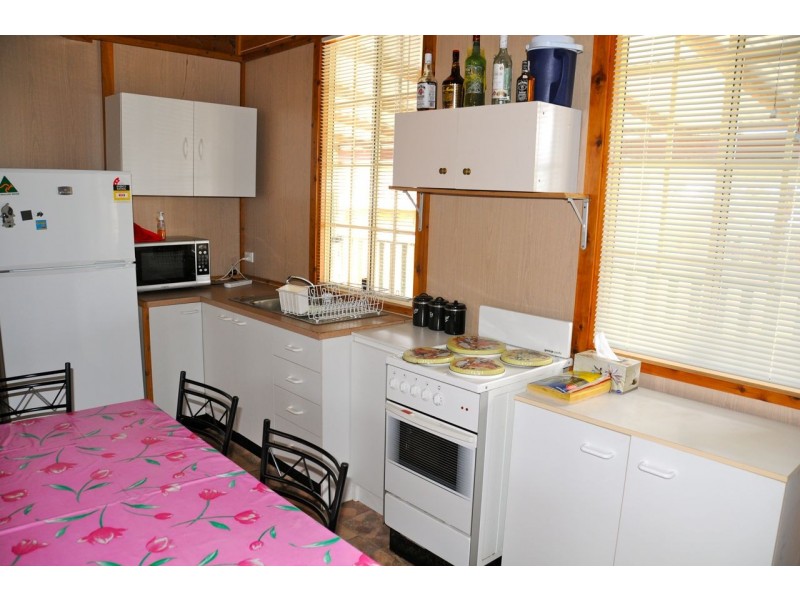 11 Vickery Avenue, Sanctuary Point NSW 2540