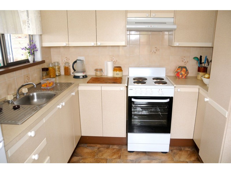 24 Ridgelands Drive, Sanctuary Point NSW 2540