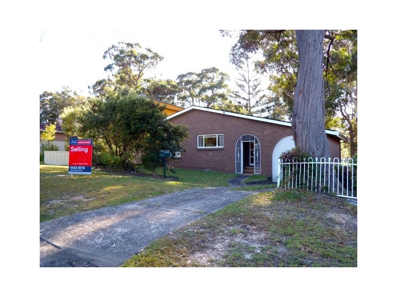 129 Waratah Cres, Sanctuary Point NSW 2540
