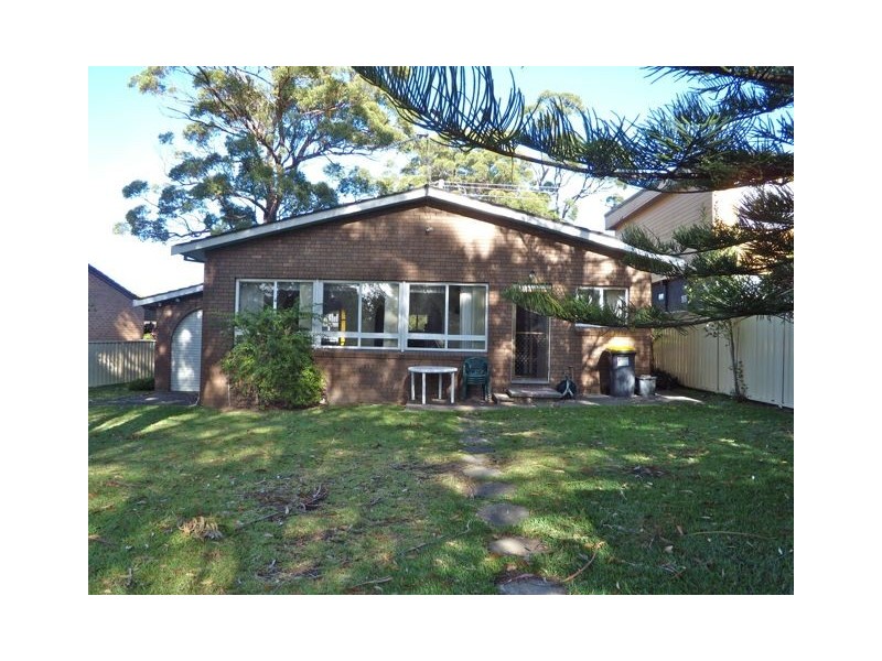 129 Waratah Cres, Sanctuary Point NSW 2540