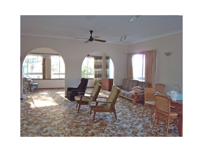 129 Waratah Cres, Sanctuary Point NSW 2540