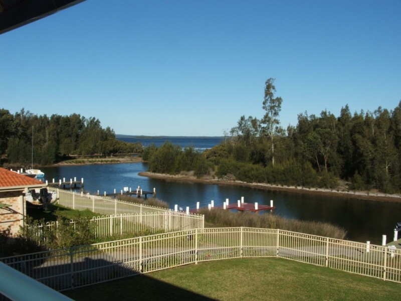 14 Panorama Road, St Georges Basin NSW 2540