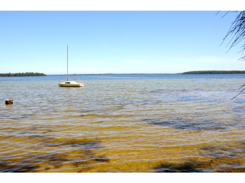 84 Loralyn Avenue, St Georges Basin NSW 2540