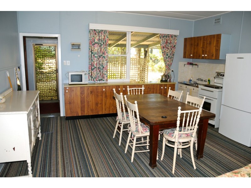 84 Loralyn Avenue, St Georges Basin NSW 2540