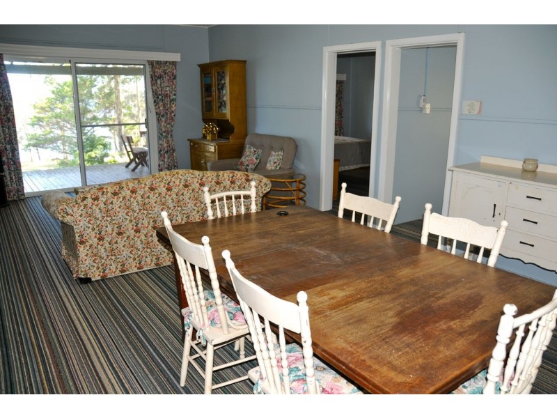 84 Loralyn Avenue, St Georges Basin NSW 2540