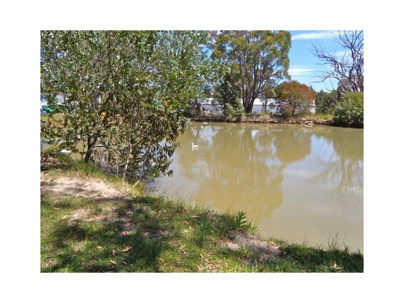 392 Sussex Inlet Road, Sussex Inlet NSW 2540