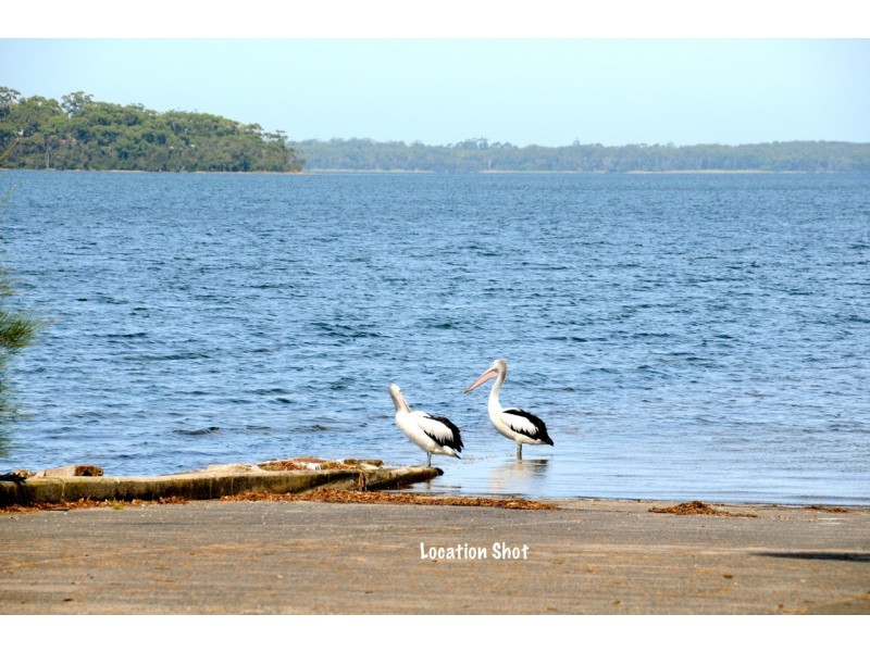 11 Loralyn Avenue, St Georges Basin NSW 2540