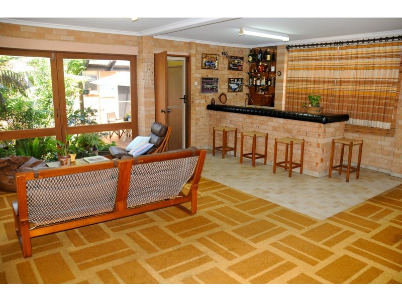 11 Loralyn Avenue, St Georges Basin NSW 2540