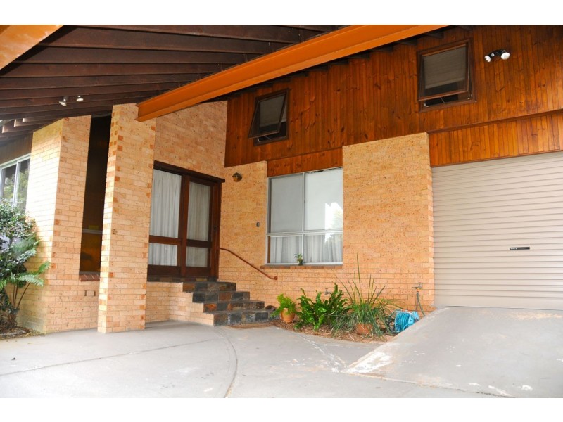 11 Loralyn Avenue, St Georges Basin NSW 2540