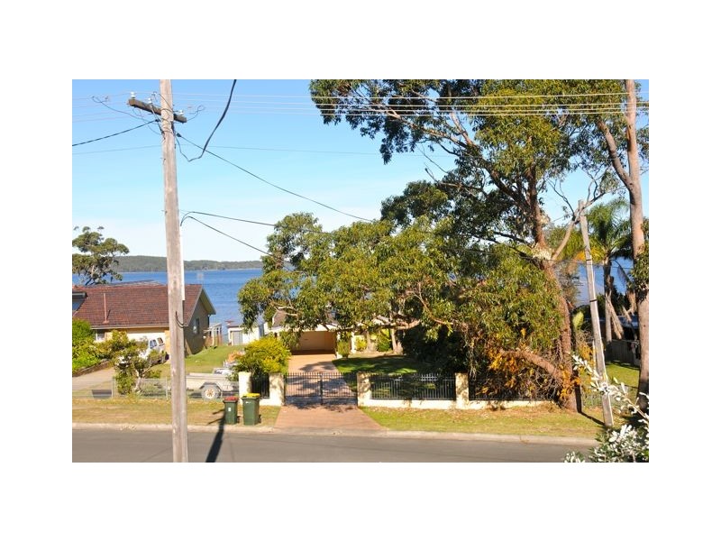 98 Naval Parade, Erowal Bay NSW 2540