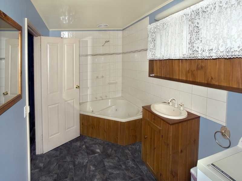 46 High Road, Halls Gap VIC 3381