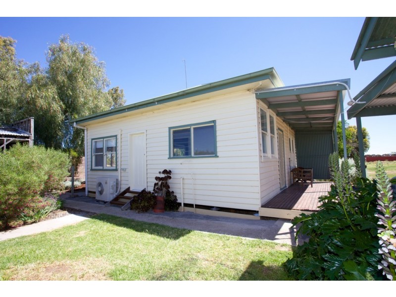 7 Wail-Dooen Road, Dooen VIC 3401