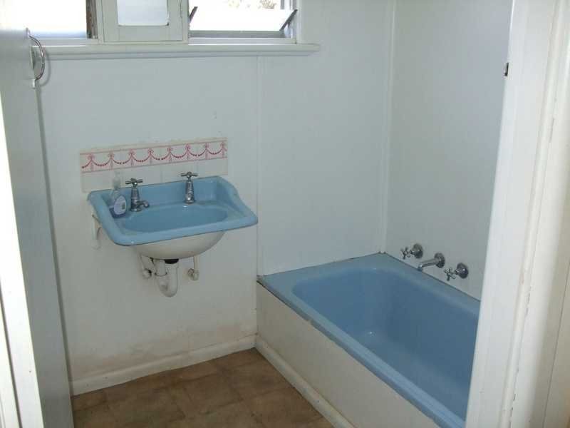 83 High Street, Elmhurst VIC 3469