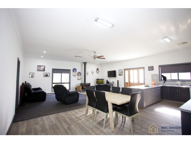 2840 Henty Highway, Wonwondah VIC 3401