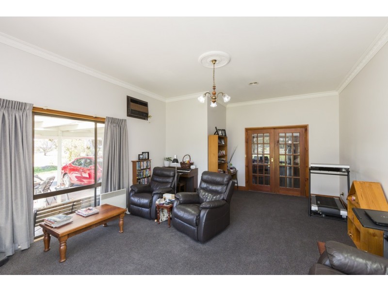 205 Heards Road, Riverside VIC 3401