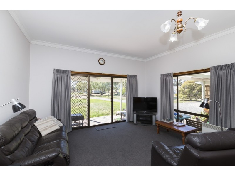 205 Heards Road, Riverside VIC 3401