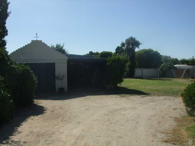 106 Queen Street, Ararat VIC 3377