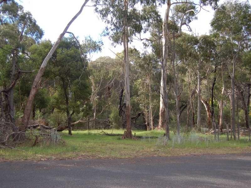 483-499 Grampians Road, Halls Gap VIC 3381