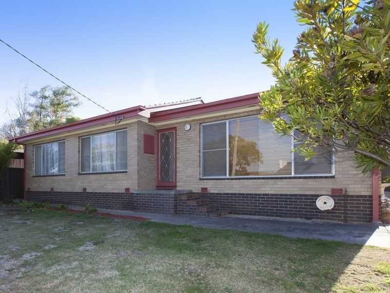 7 Mackay Street, Ararat VIC 3377