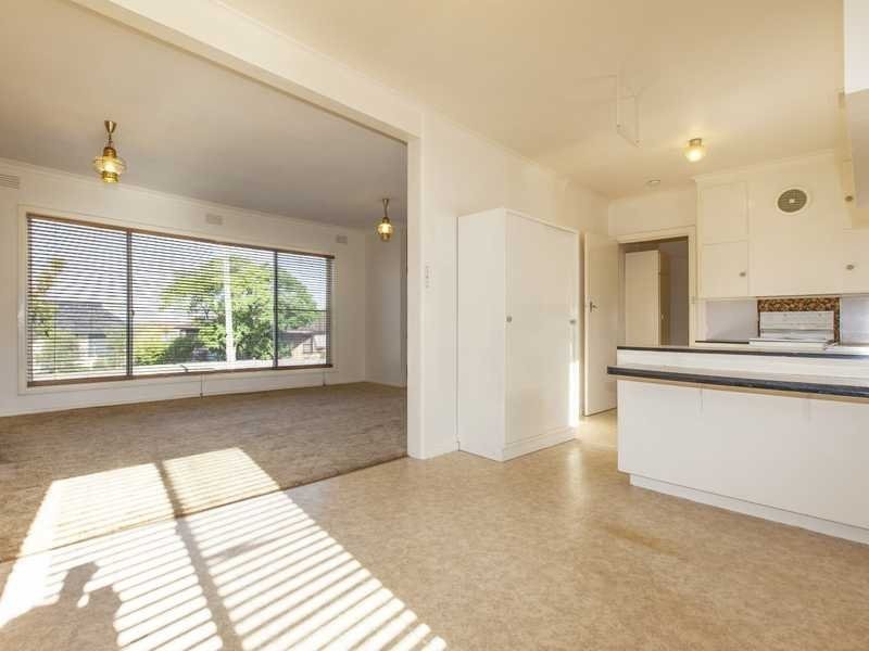 7 Mackay Street, Ararat VIC 3377